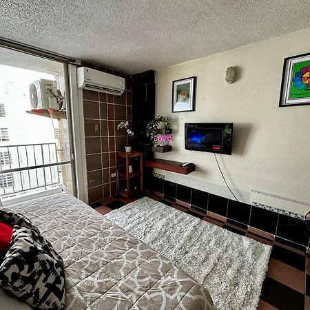 Isla Verde Modern Apartment With Pool サンジョアン エクステリア 写真