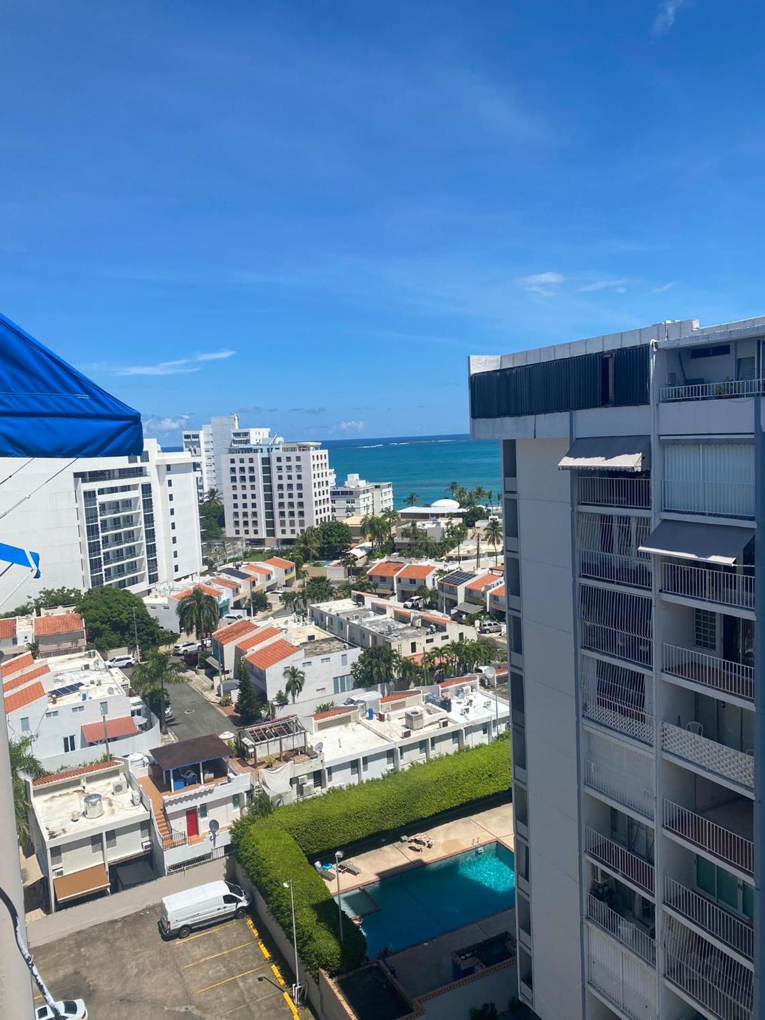 Isla Verde Modern Apartment With Pool サンジョアン エクステリア 写真
