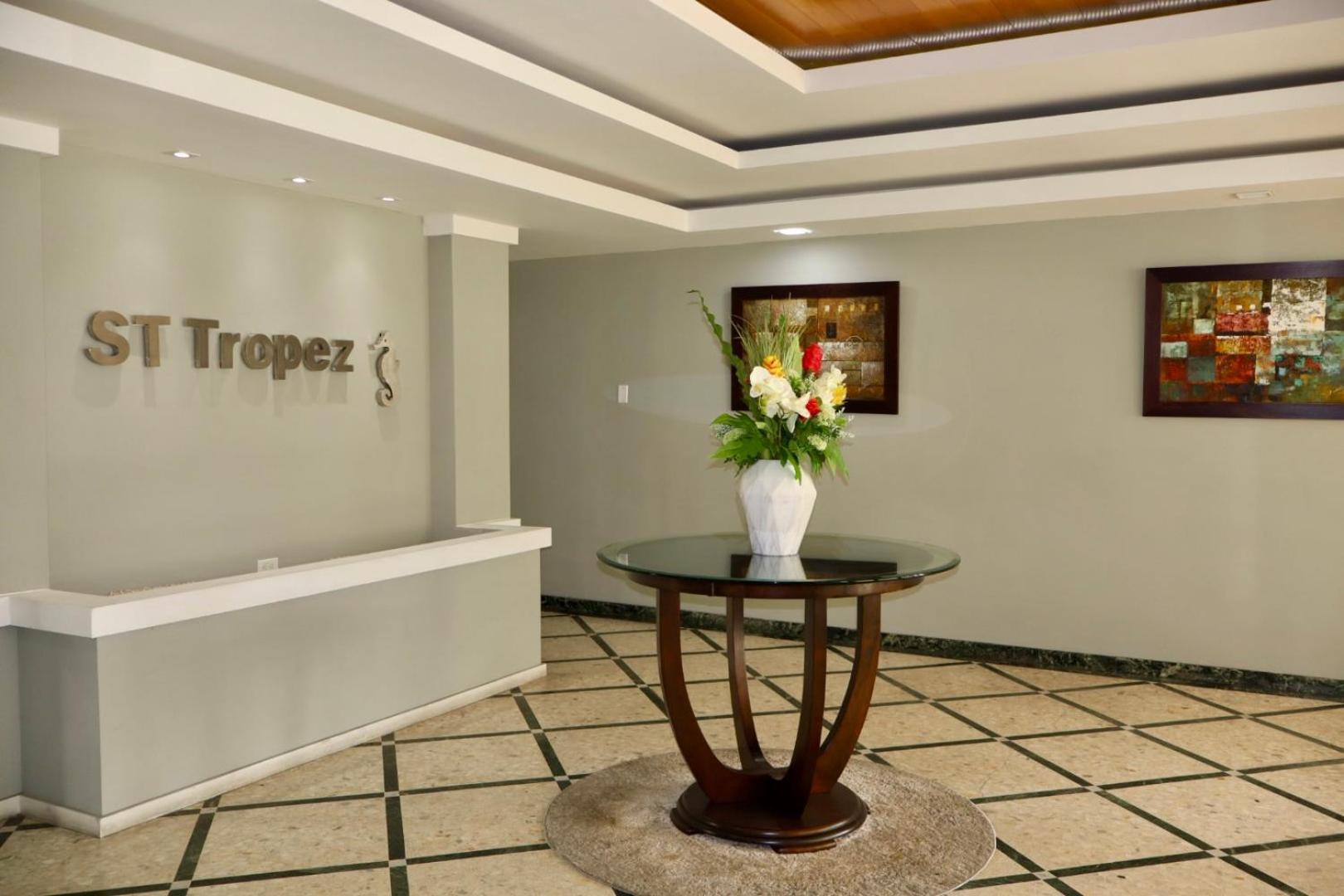 Isla Verde Modern Apartment With Pool サンジョアン エクステリア 写真